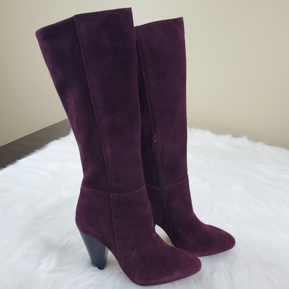 Vince Camuto Estiva Sz 6.5 Purple Suede Tall Boots